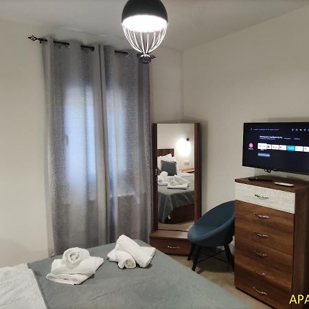 Ηλιοκαλλη - Iliokalli Néa Péramos Extérieur photo