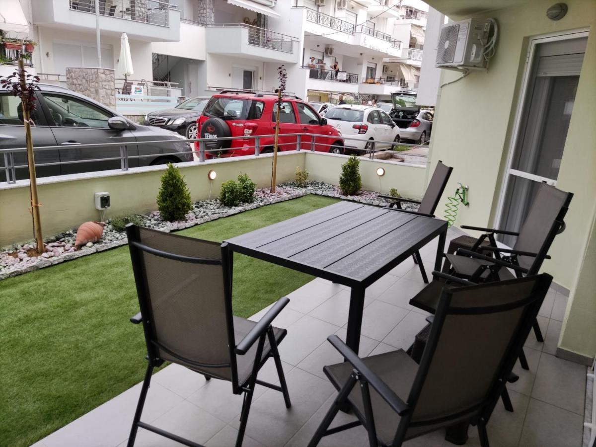 Ηλιοκαλλη - Iliokalli Néa Péramos Extérieur photo